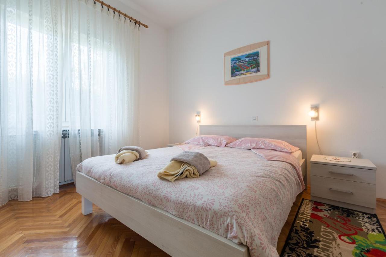 Apartments With A Parking Space Kukci, Porec - 7166 Нова-Вас Экстерьер фото